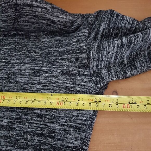 🦋3/$25 J. Crew Small 3/4 Sleeve Grey Wool Cotton Sweater - Picture 6 of 9